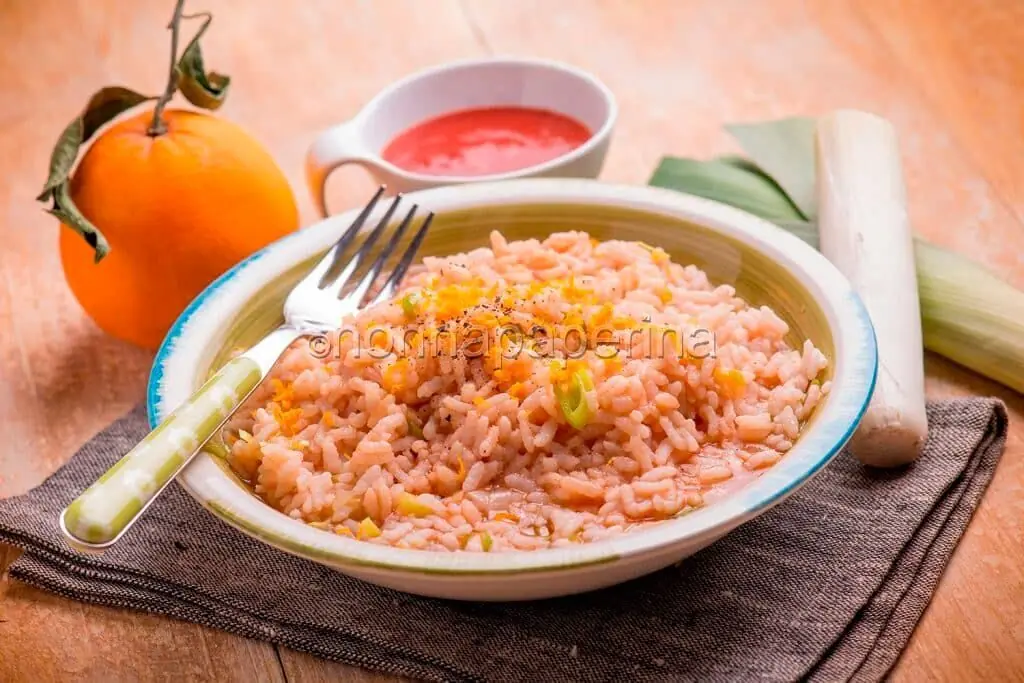 Risotto all’arancia rossa e pomodoro: tradizione e innovazione