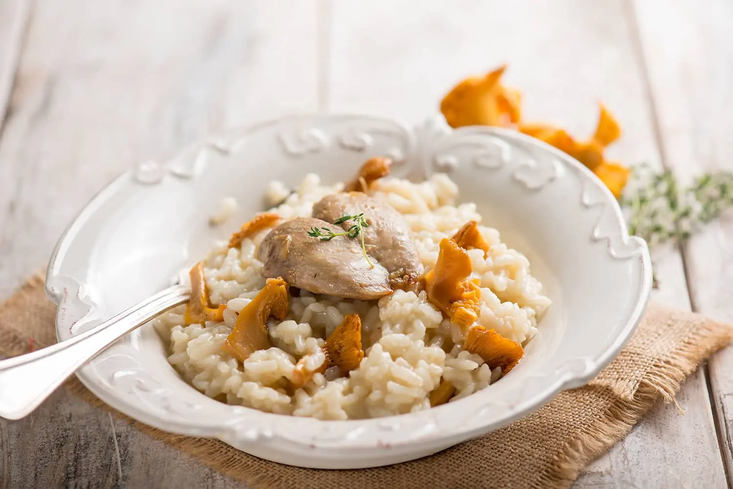 Risotto con petti di quaglia e funghi, un primo montanaro