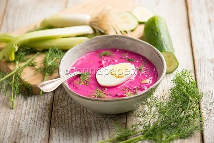 Saltibarsciai, la zuppa russo lituana dal colore unico