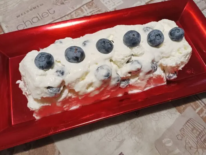 Semifreddo ai mirtilli