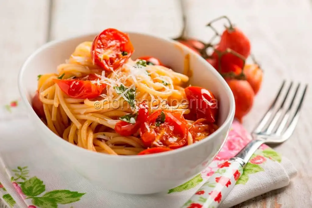 Spaghetti al pomodorino del Piennolo, un piatto DOP