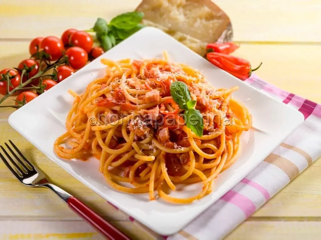 Spaghetti all’Amatriciana per un aiuto concreto