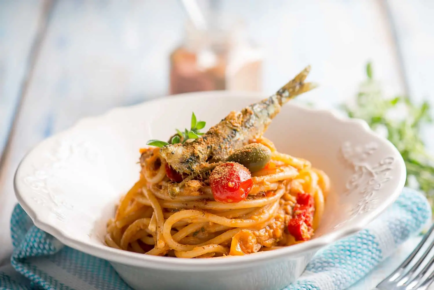 Spaghetti con sarde e bottarga, un primo che sa di mare