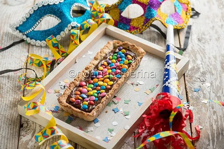 Tartellette con smarties, un’idea per le feste di Carnevale
