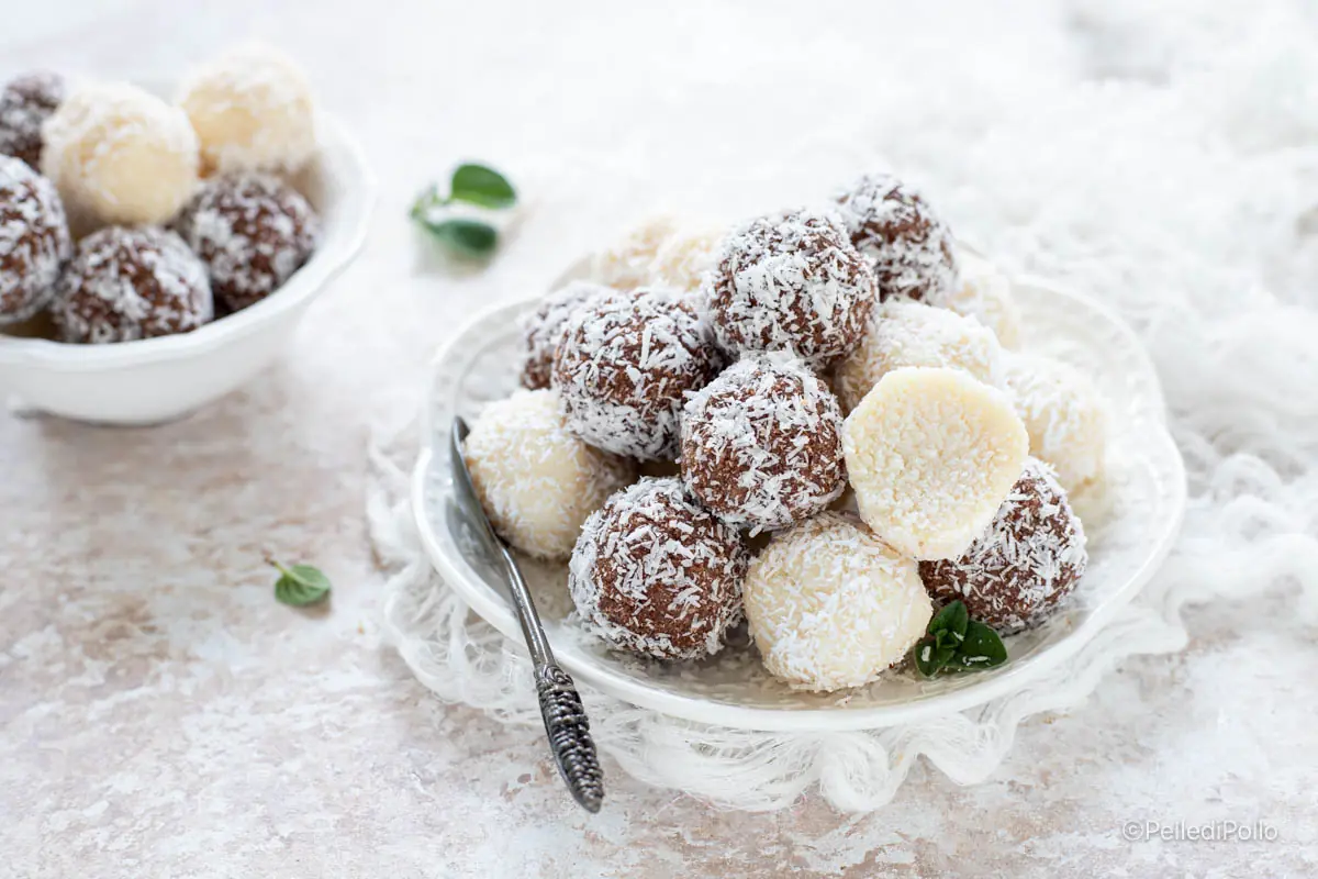 Tartufini al cocco e cacao