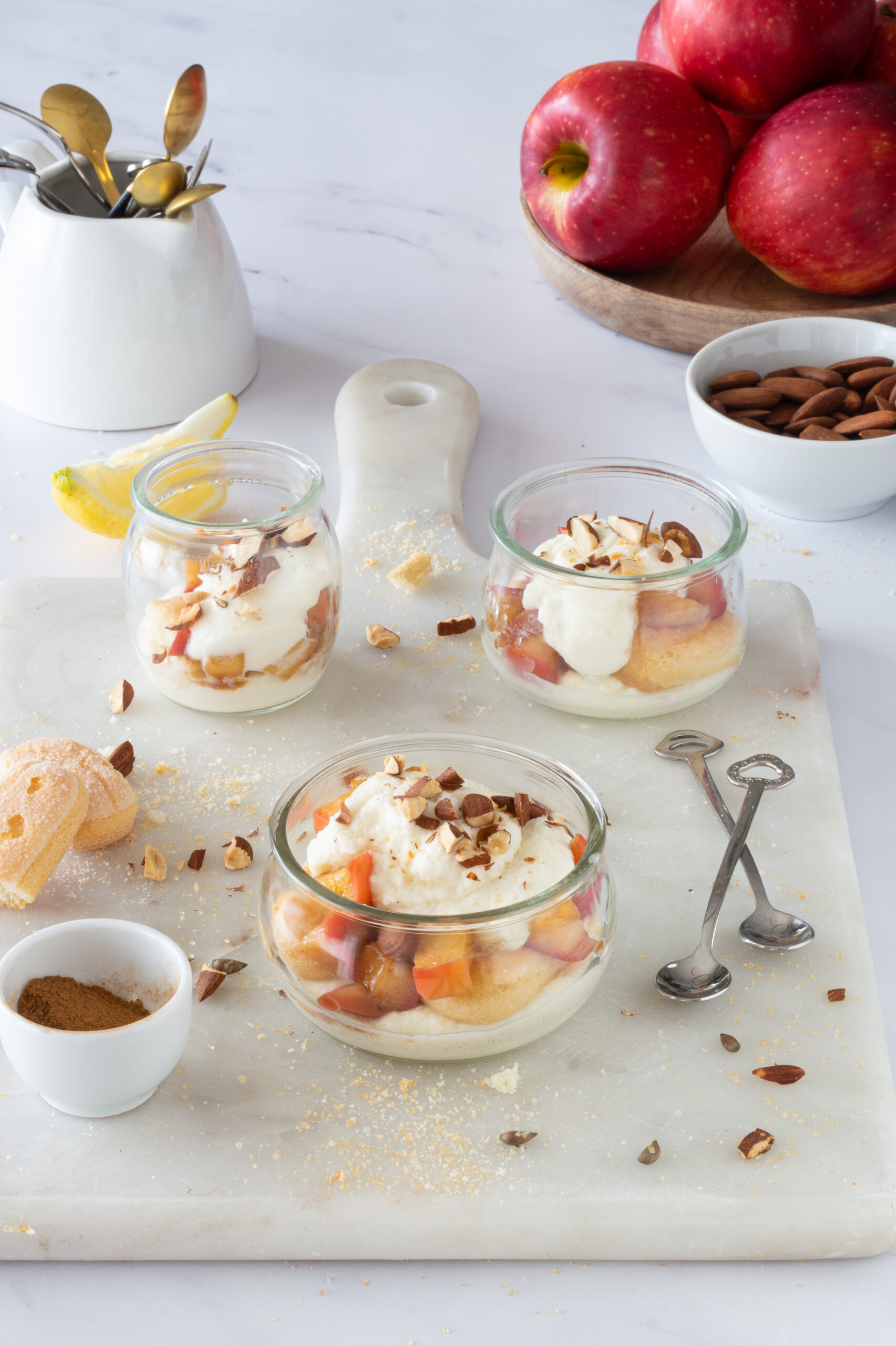 Tiramisù alle mele e cannella