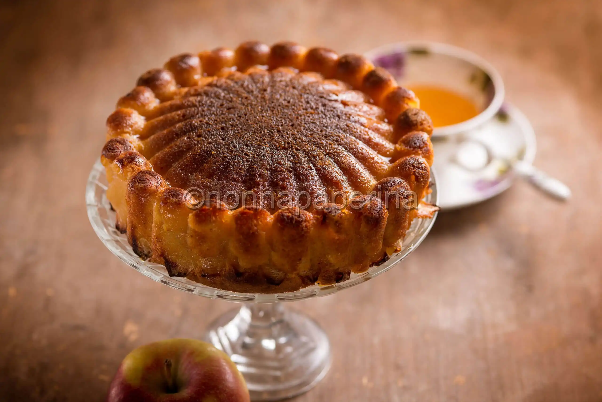 Torta al miele e gelsomino, un dolce profumato