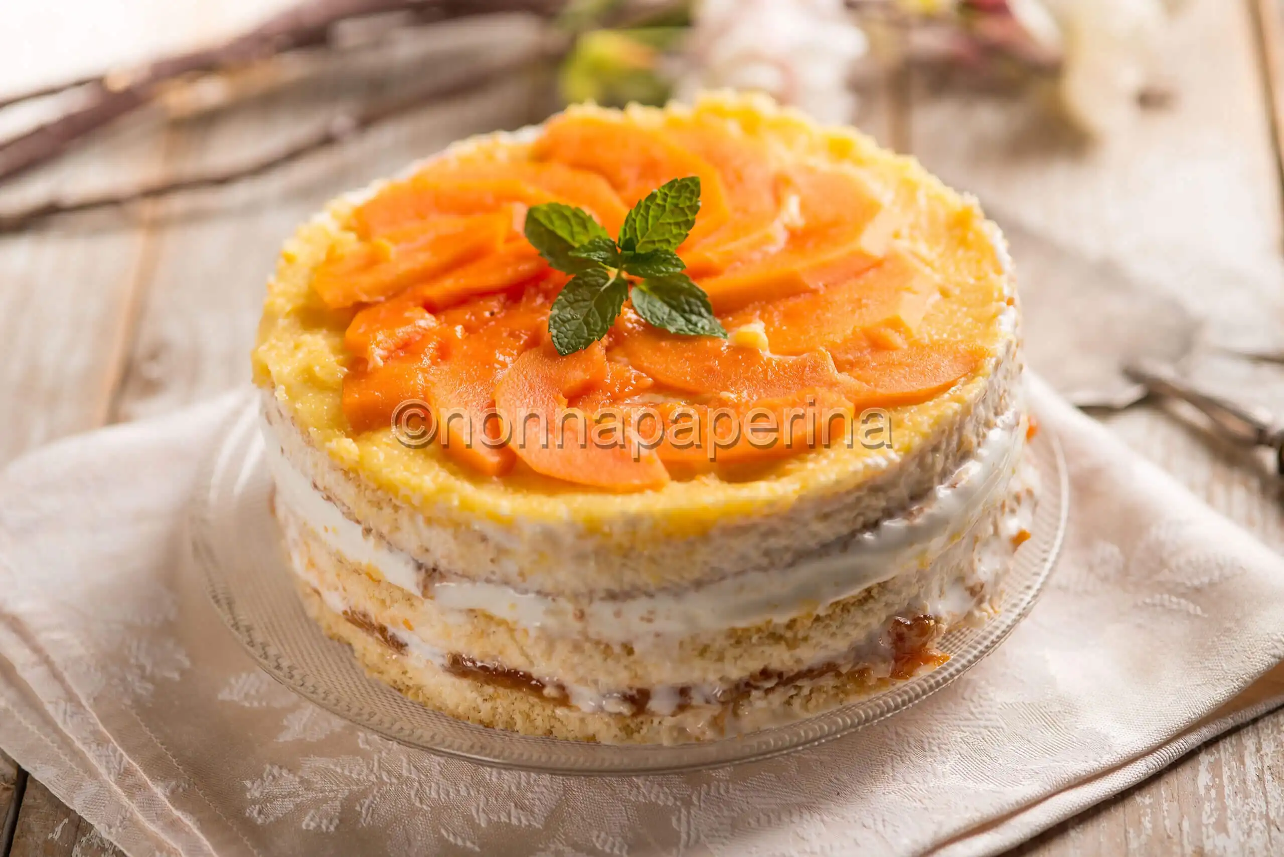Torta allo yogurt con papaya, un dolce fresco e gustoso