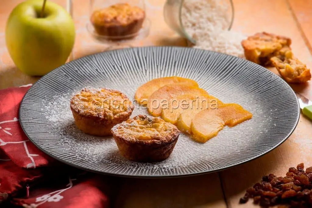 Tortino di riso dolce con mele e uvetta: ingredienti genuini