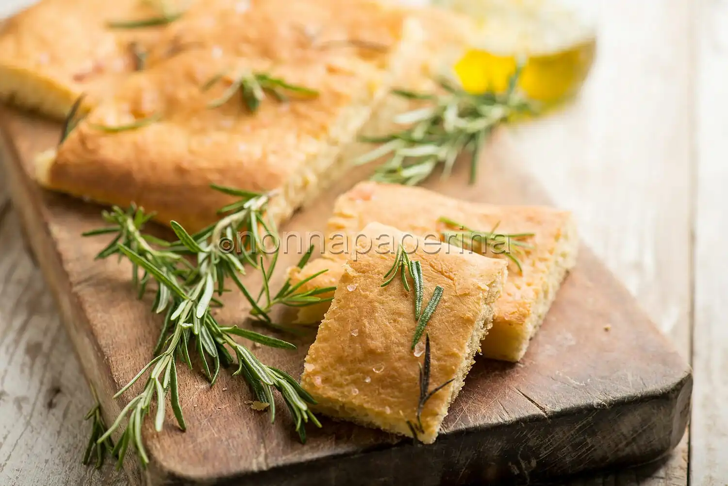 Una merenda speciale? Ecco la focaccia al kamut!