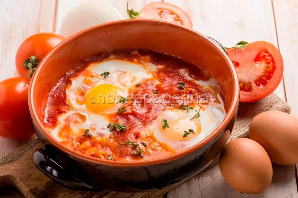 Uova al pomodoro: una ricetta in grado di preservare la vista