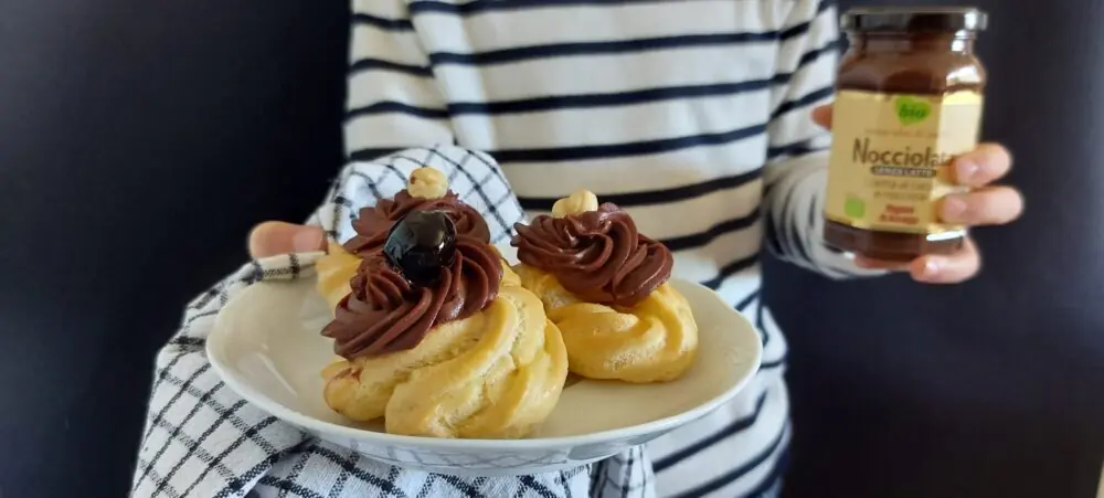 Zeppole di San Giuseppe alla Nocciolata