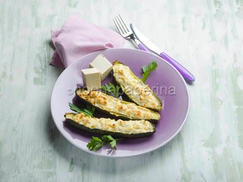 Zucchine ripiene di tofu, un secondo davvero speciale!