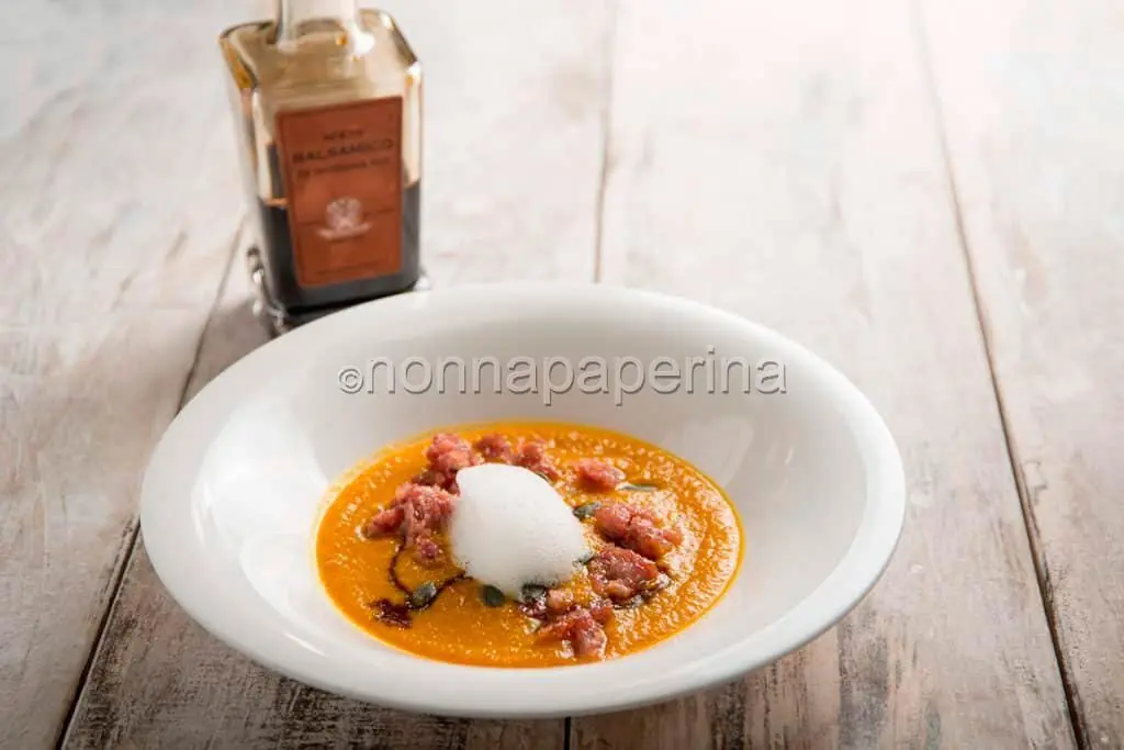Zuppa di zucca e castagne, una sinfonia di sapori