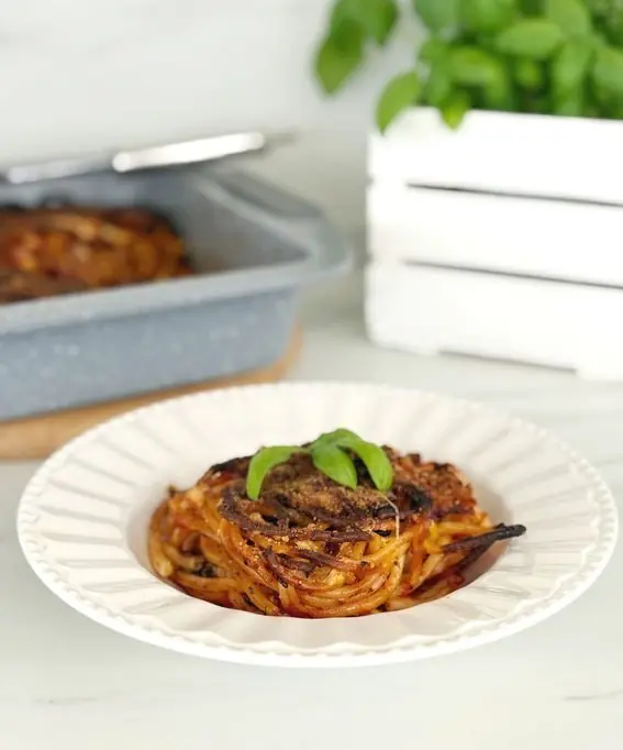Bucatini al forno alla barese