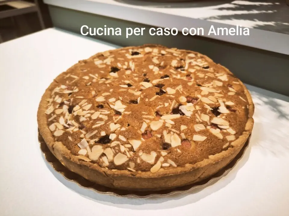 Crostata frangipane ai frutti di bosco