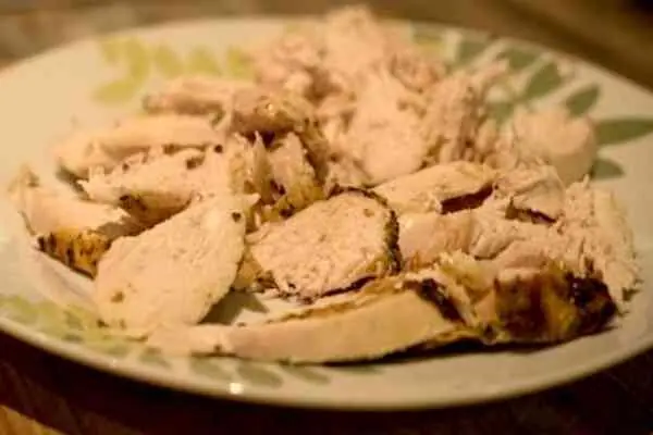 Insalata di petti di pollo