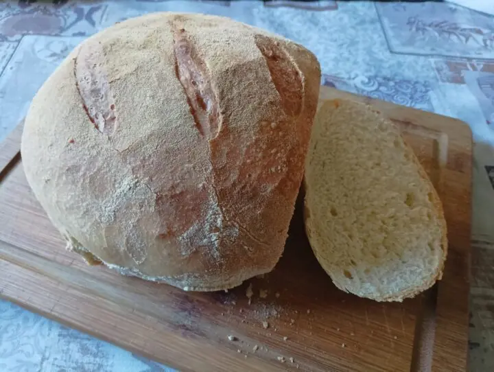 Pane fatto in casa semplicissimo