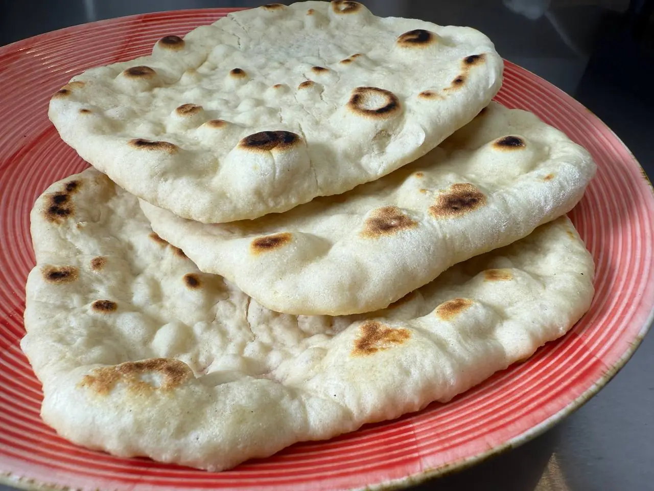 Pane in padella pronto in 10 minuti (senza impastatrice)