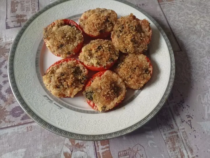 Pomodori ripieni in padella