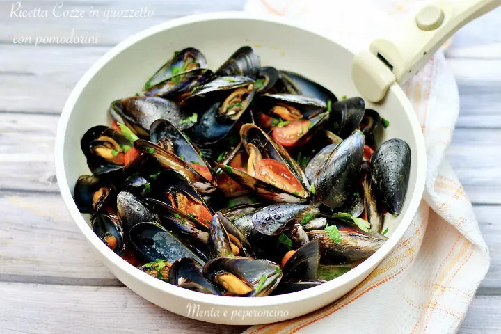 Ricetta cozze in guazzetto con pomodorini