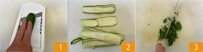 Zucchine marinate crude