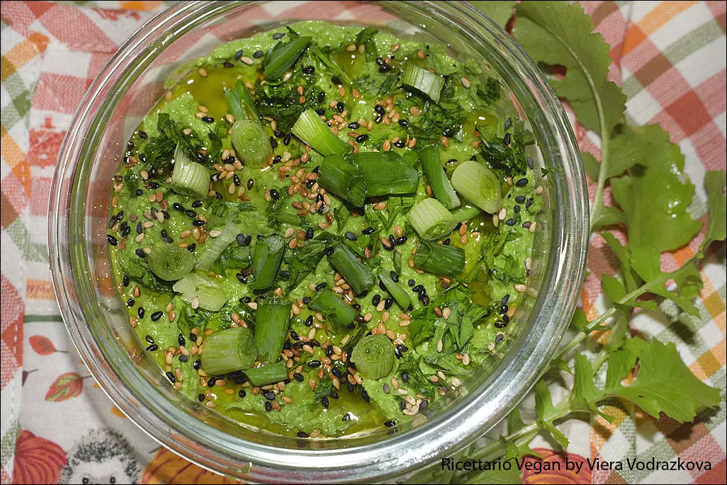 Pesto con foglie di daikon senza glutine