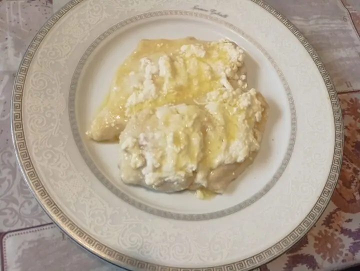 Scaloppine di pollo con stracciatella