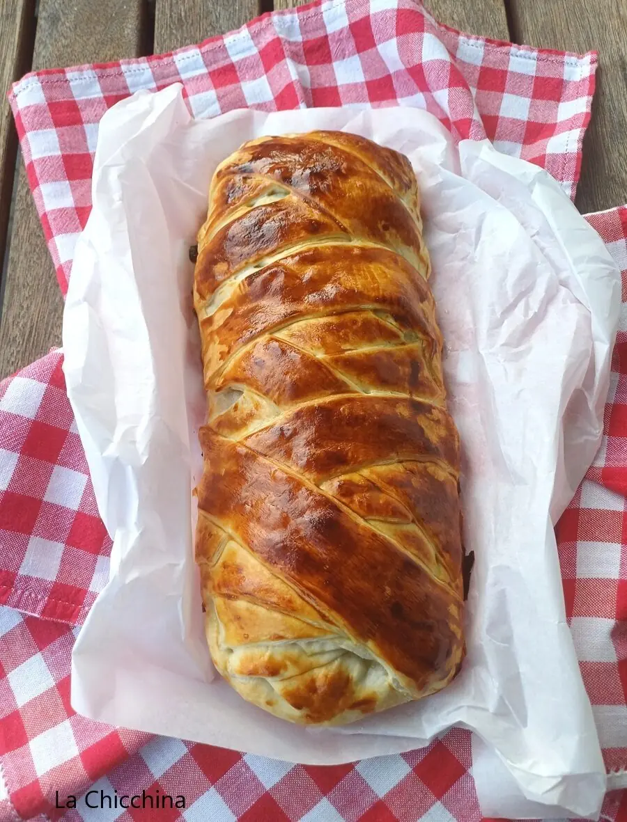 Strudel con champignon e scamorza