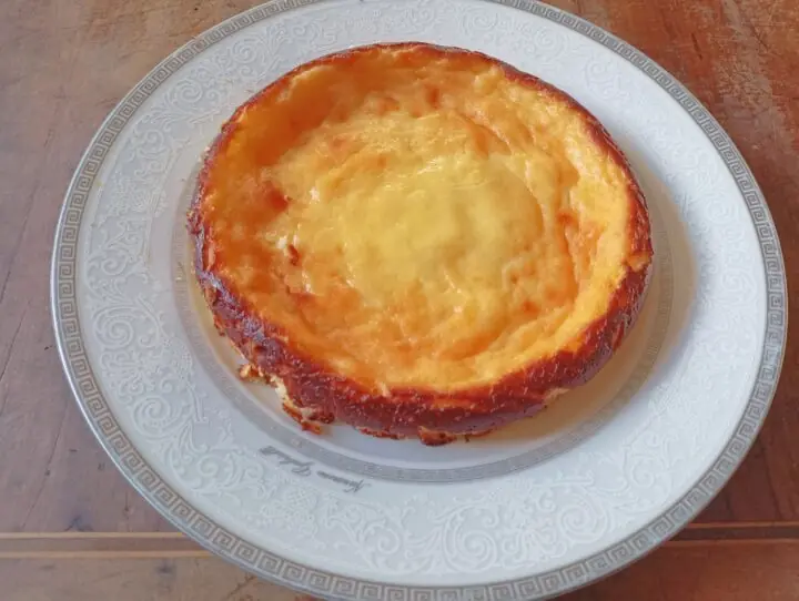 Torta di ricotta con solo tre ingredienti
