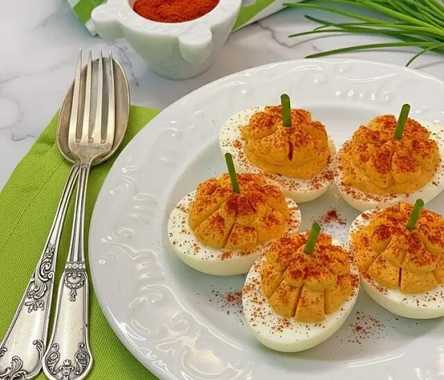 Uova sode alla diavola zucca