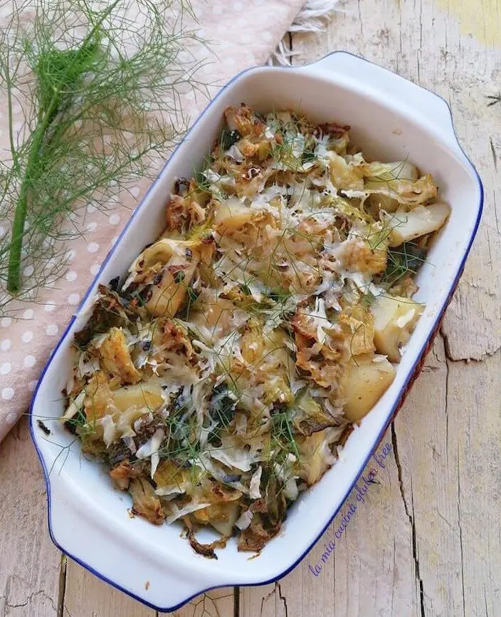 Verza e patate con finocchietto selvatico al forno