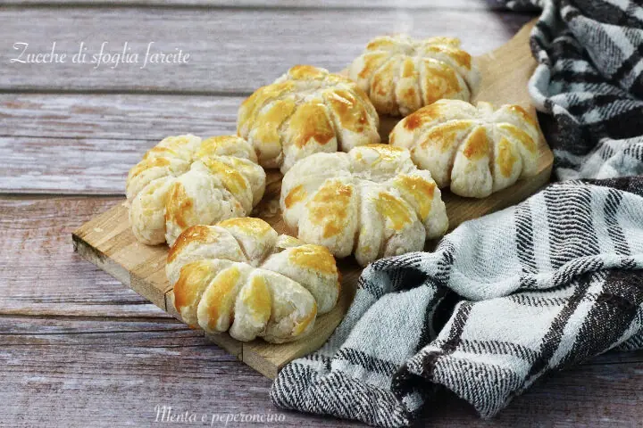 Zucche di sfoglia farcite