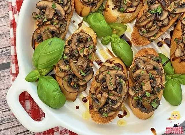 Bruschette ai funghi