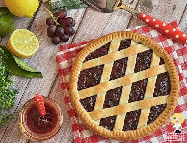 Crostata con marmellata d’uva