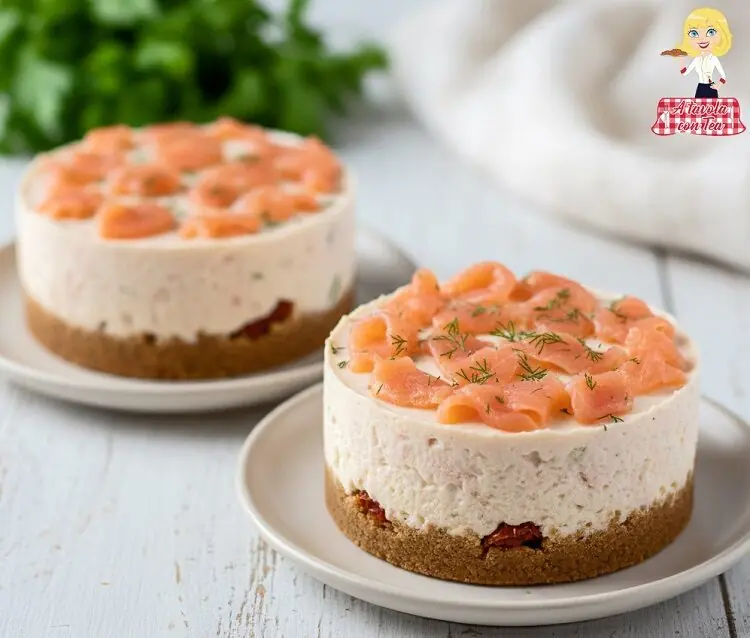 Mini cheesecake salate al salmone  
