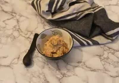 Crema di noci tostate in friggitrice ad aria: ricetta veloce e perfetta per antipasti e primi delle feste natalizie