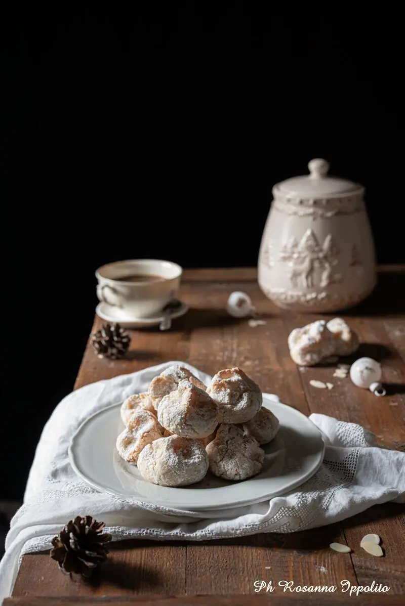Pizzicotti alle mandorle