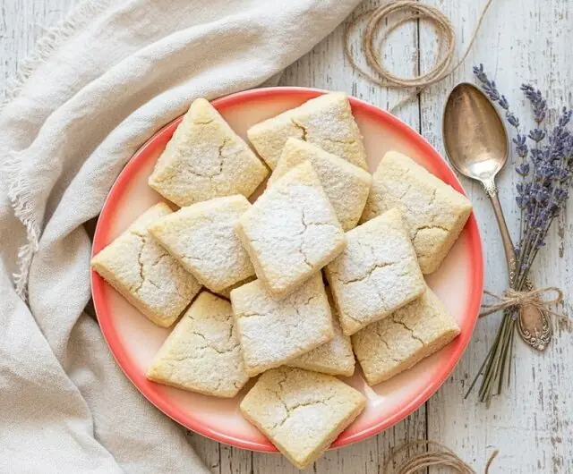 Ricciarelli ricetta
