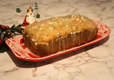 Torta panettone senza uova e lattosio fatta in casa facile con la macchina del pane: l’alternativa economica e semplice da preparare che stavi cercando!