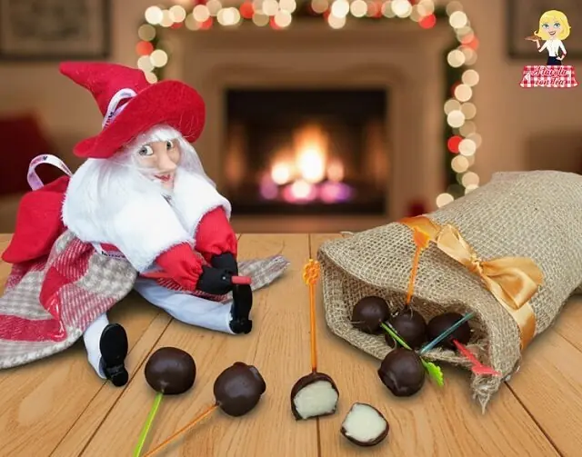 Lollipop di marzapane e cioccolato