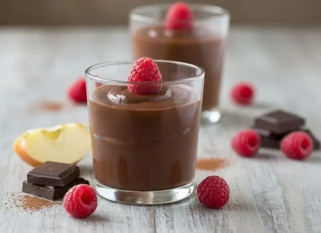 Mousse al cioccolato e mele