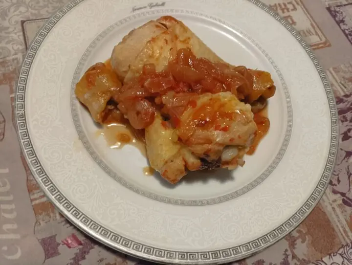 Pollo in umido con cipolla rossa di tropea