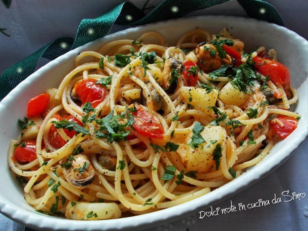 Vermicelli con cozze e patate