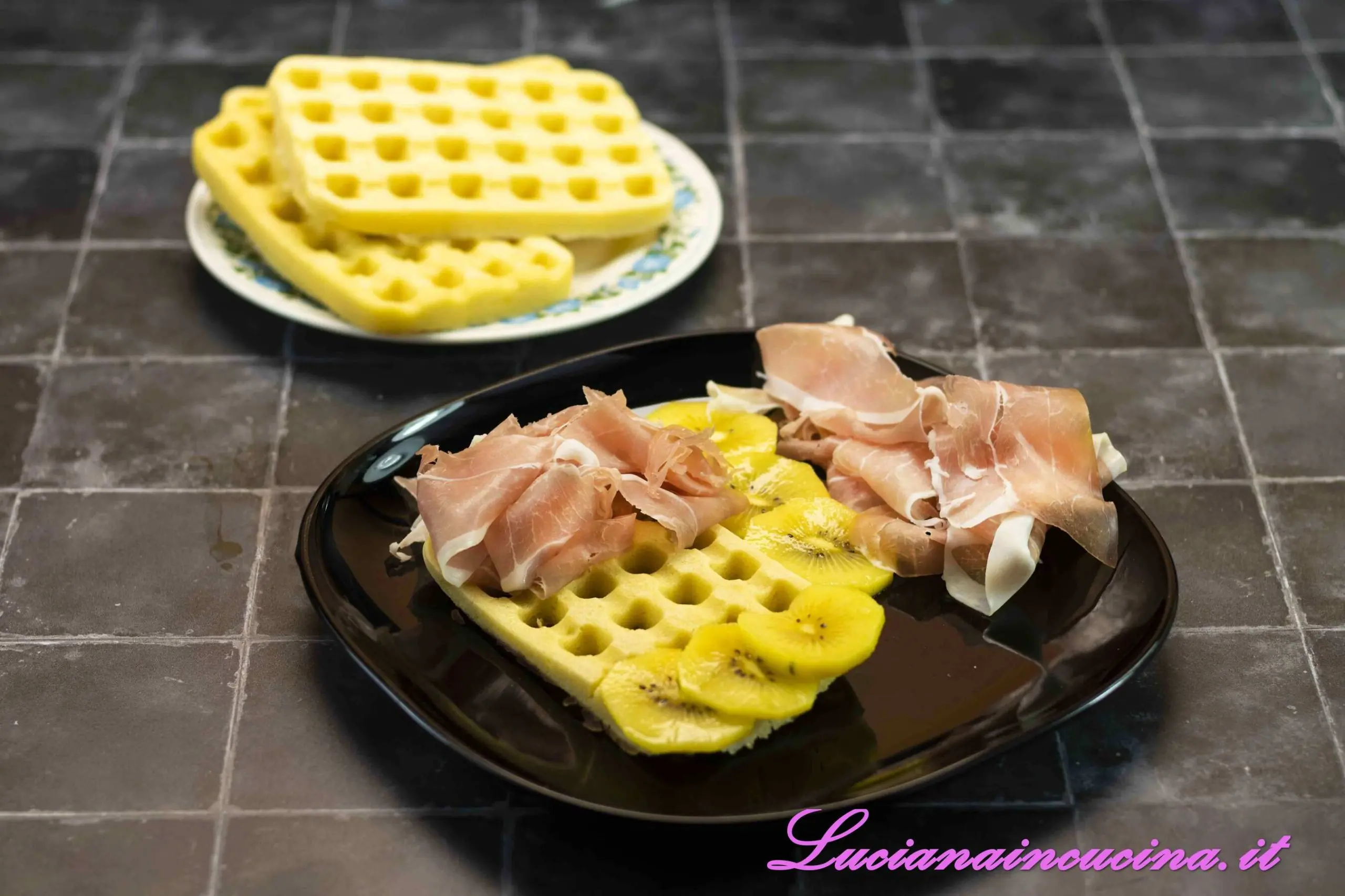 Waffle salati in friggitrice