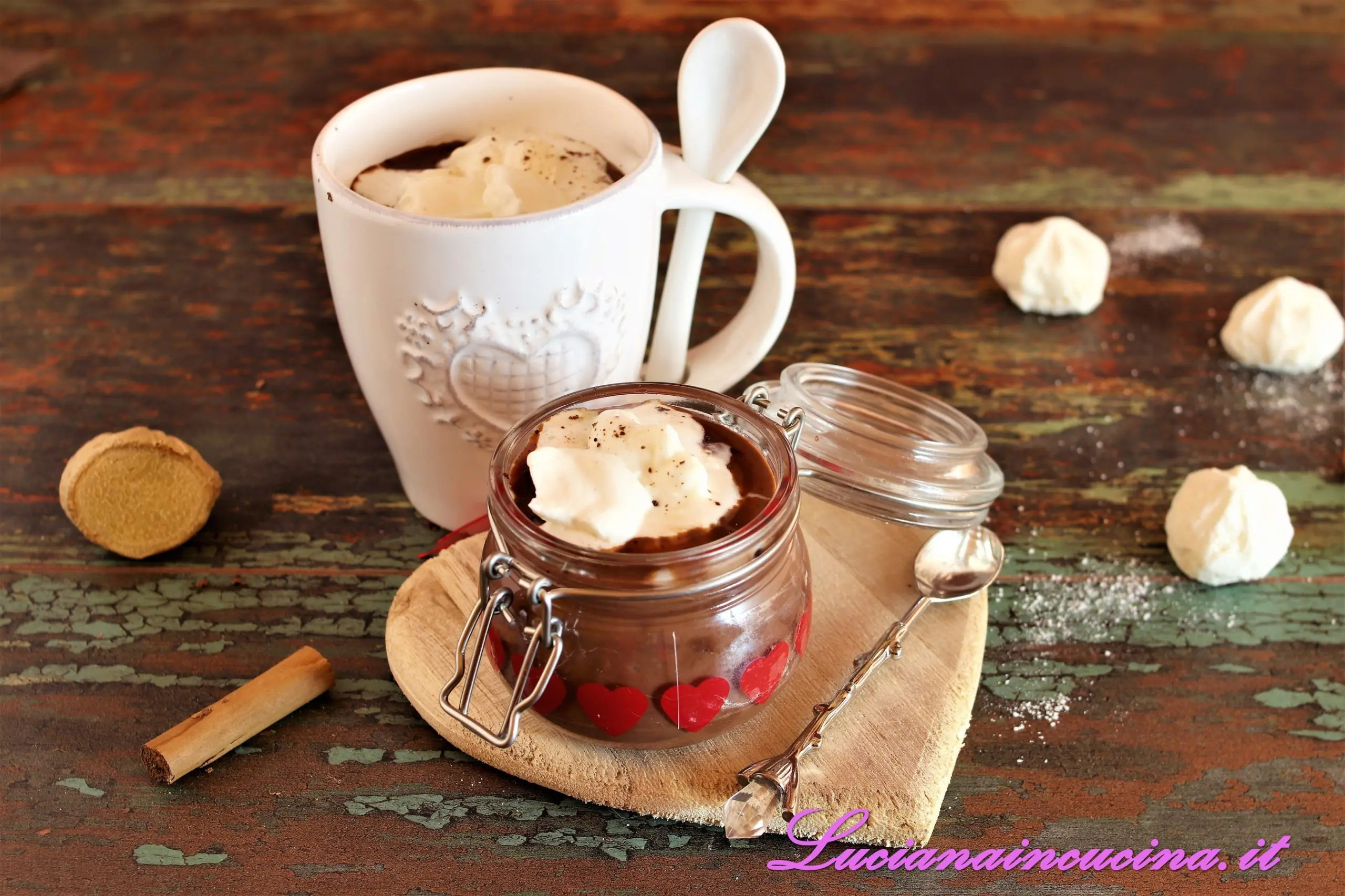 Cioccolata calda speziata