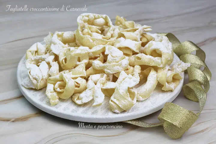 Tagliatelle croccantissime di carnevale