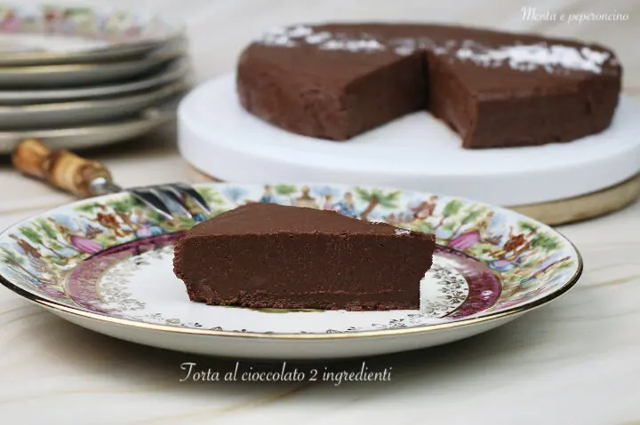 Torta al cioccolato 2 ingredienti